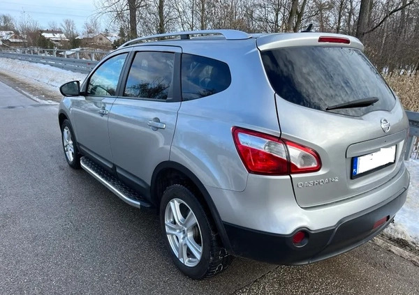 Nissan Qashqai+2 cena 33500 przebieg: 216000, rok produkcji 2011 z Halinów małe 137